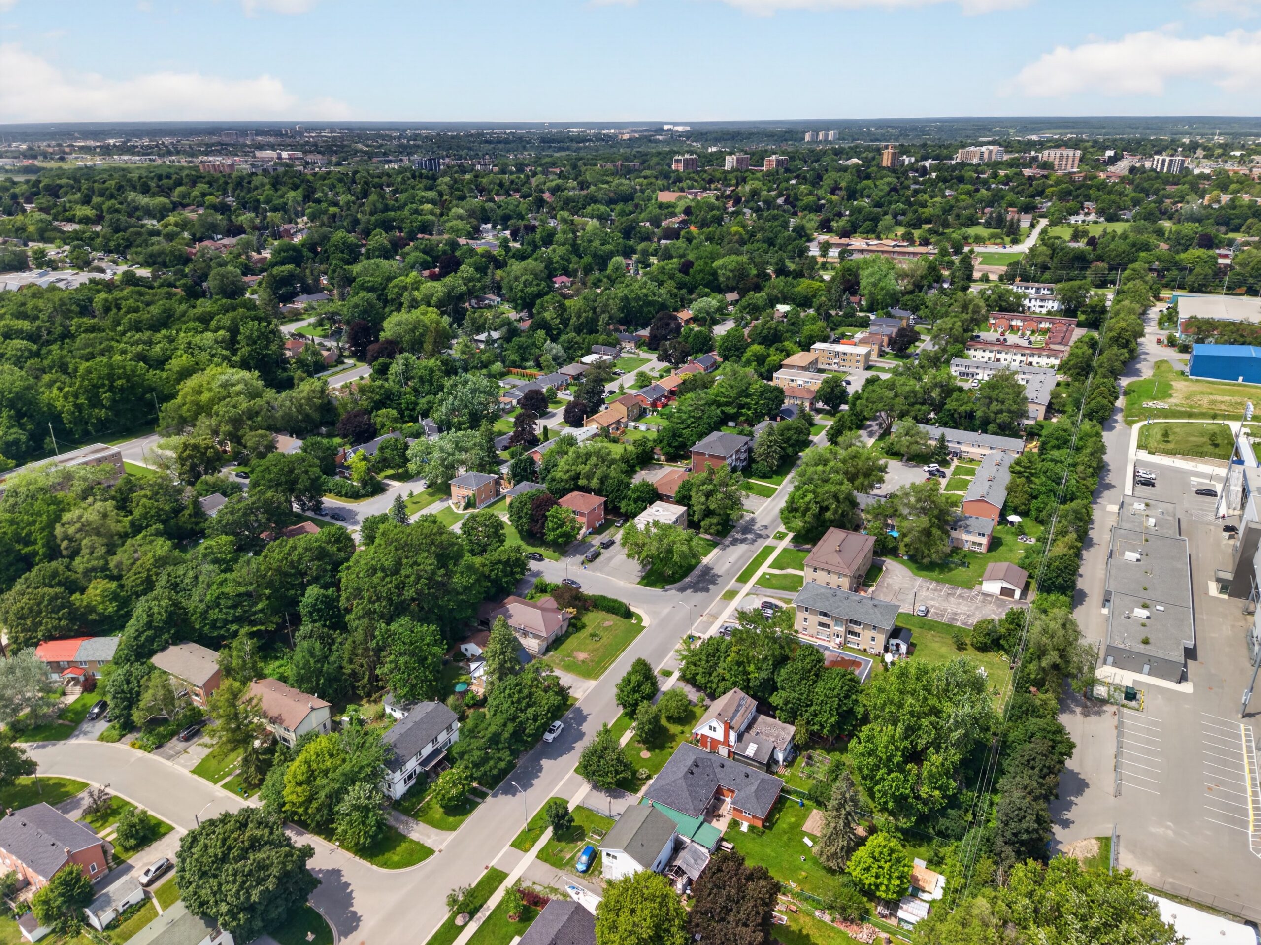 050-288_Yonge-50